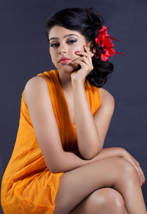 neethi taylor new hot images